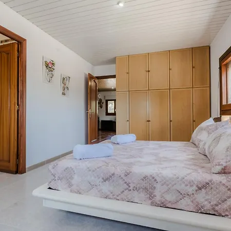 Villa Rural Avril Camarles